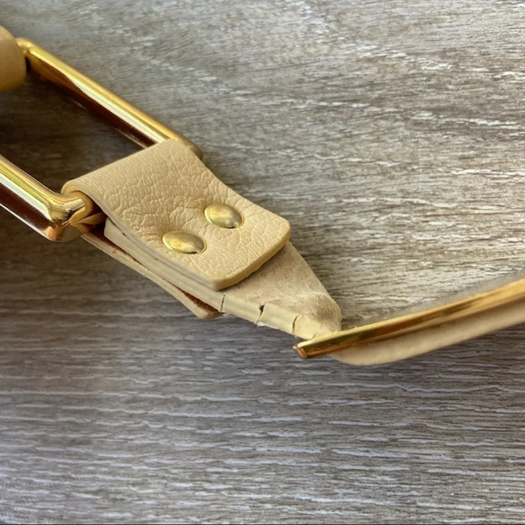 GUESS by Marciano Metal-Plate Leather  Belt - Picture 15 of 16